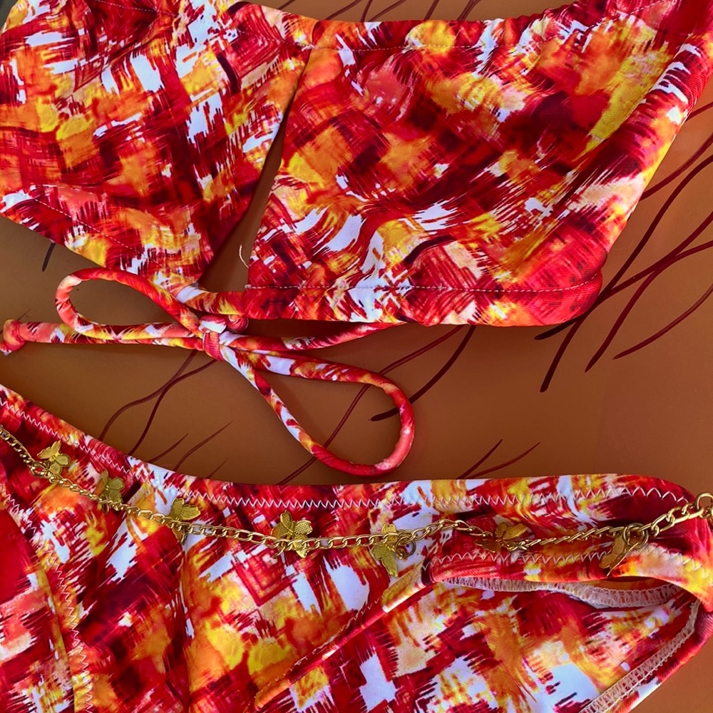 ❤️‍🔥 *NEW* Adjustable Abstract Print Bikini Set